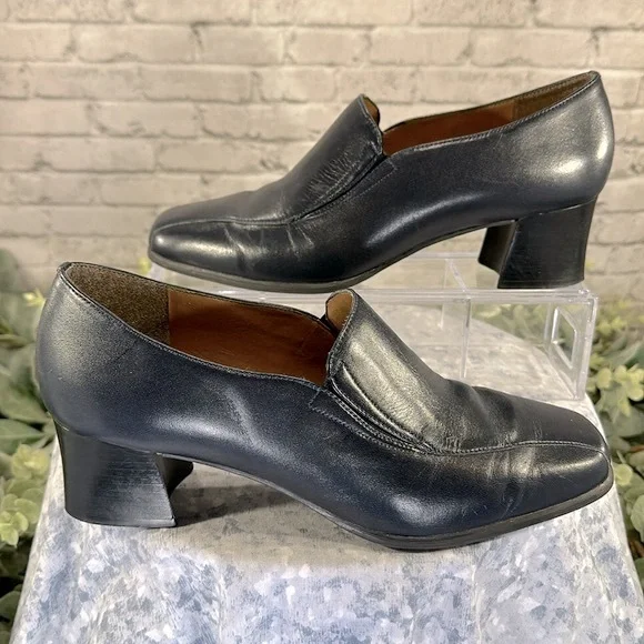 Naturalizer Navy Blue Leather Square Toe 2” Dress Heel Loafers WMS 8M💙GUC💙 - Picture 3 of 9